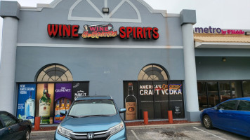 Florida Wine Spirits outside