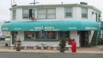 Bakin' Bagels Ortley New Jersey outside