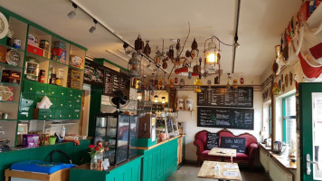 Das Schiffercafe inside