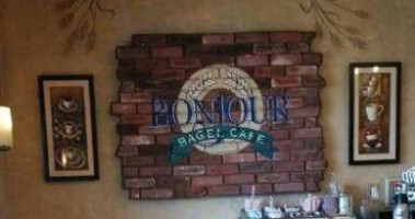 Bonjour Bagel food