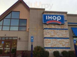 Ihop outside