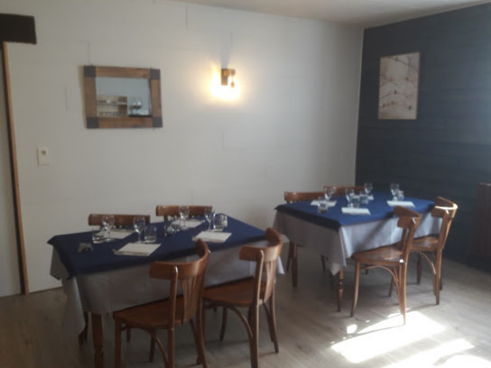 restaurant image