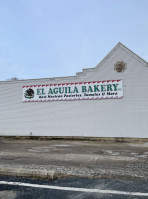 El Aguila Bakery food