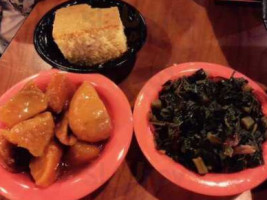 Soul Food Bistro food