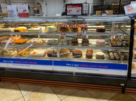 Giant Eagle Bakery food