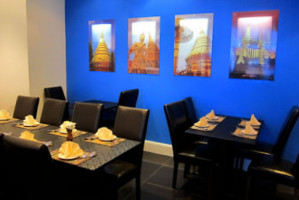 Ryde Thai inside