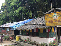 Lotus Bakery outside