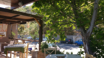 Taverna Panorama inside