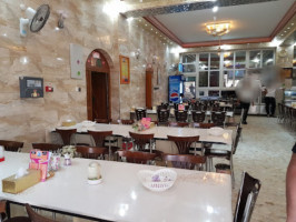 Al Sultan Tourist Host food