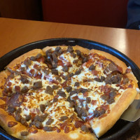 Pizza Hut food