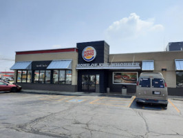 Burger King outside