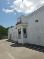 Snowflake Donuts Kemah inside