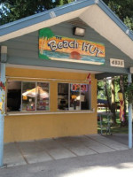 The Beach Hut food