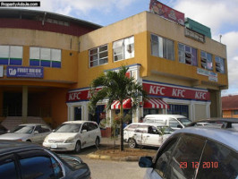 Kfc Linstead outside