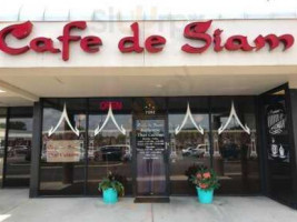 Cafe De Siam outside