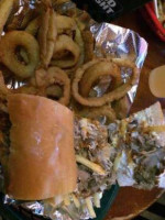 Cajun Mikes Pub 'n Grub food