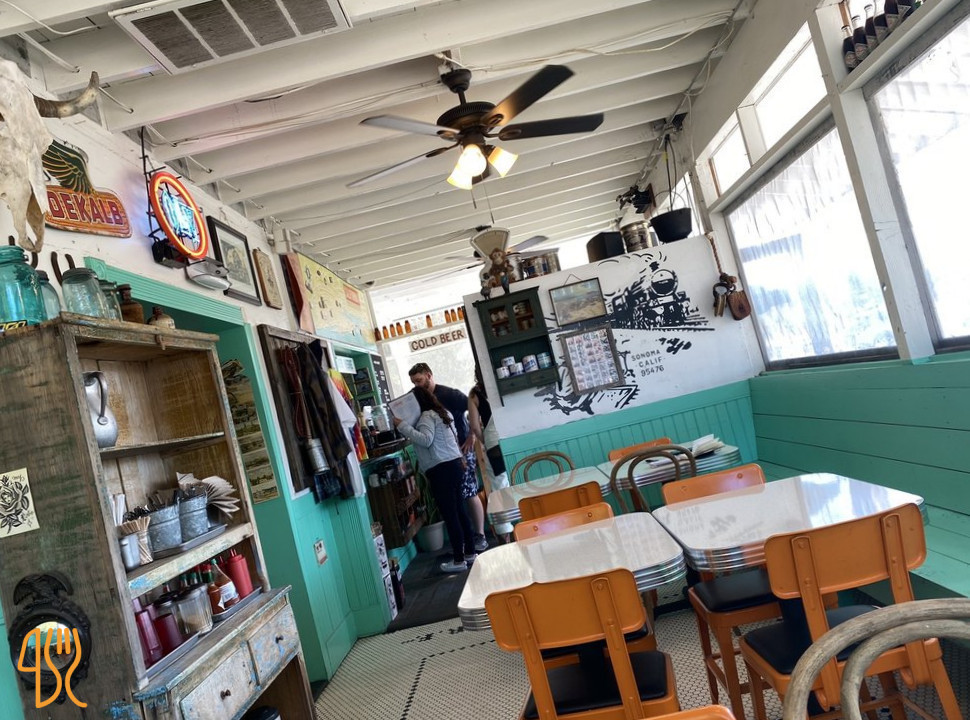 restaurant image