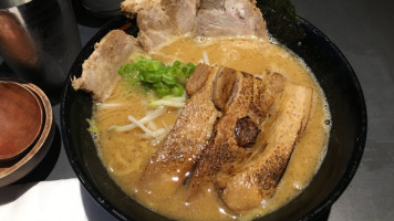 Kinton Ramen food