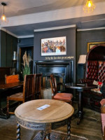 Guy Fawkes Inn inside