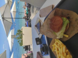 Beachbar Skippers food