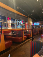 Red Robin Gourmet Burgers And Brews food