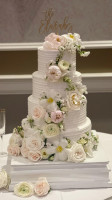 Couture Cakes food