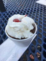 Mr Wizard's Frozen Custard And Yogurt food