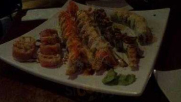 Cloud 9 Sushi food