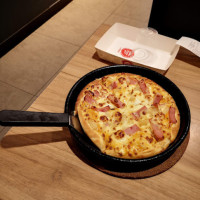 Pizza Hut 1150 Ud Town Udonthani พิซซ่าฮัท สาขายูดี ทาวน์ อุดรธานี food