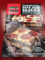 Jet's Pizza food