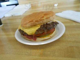 Claud's Hamburgers food