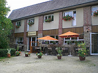 Restaurant de l'Hostellerie de la Poterne inside