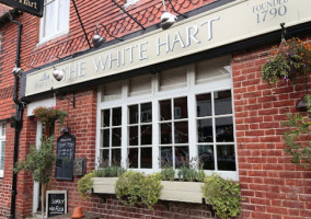 The White Hart outside