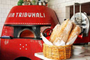 Via Tribunali Fremont food