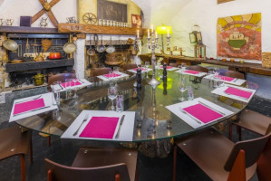 Caveau des Vignerons food