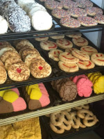 Las Lunas Bakery food