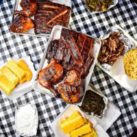 Fatbacks Bbq food