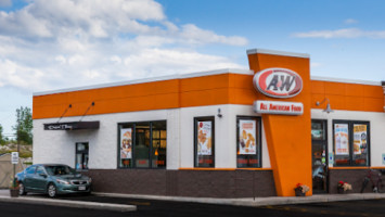 A&W Restaurant outside