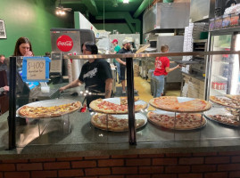 Big Al's Pizzeria food