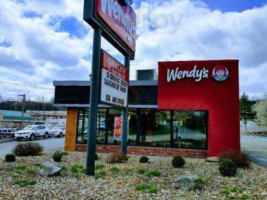 Wendy's outside