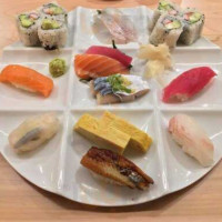 Sushi Gakyu food