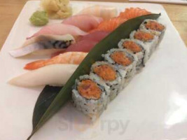 Ryo Sushi food