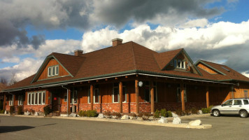 Station House And Grill outside