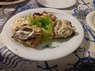 Zio Pesce Pizzeria food