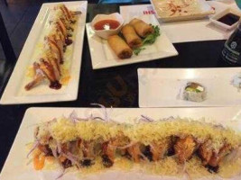 Crazy Rock'n Sushi food