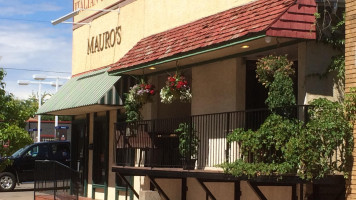 Mauro's Italian Cafe & Bar food