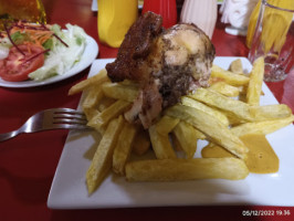 Pollos a la Brasa la Noria food