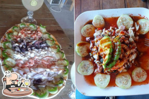 Mariscos El Capi Nieblas food