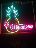 El Atoradero inside