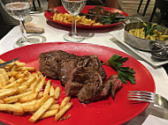 A La Cote De Boeuf food